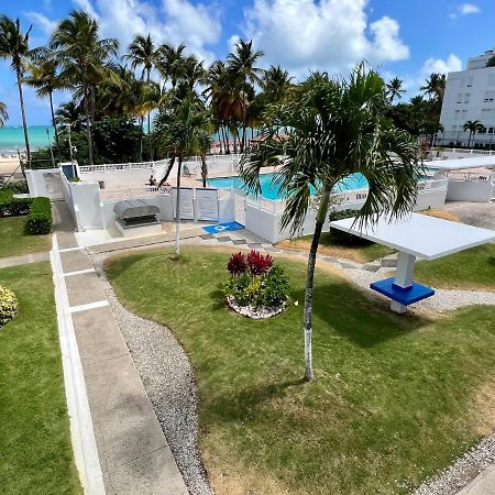 Hobie Oceanfront Apartment At Isla Verde San Juan Zewnętrze zdjęcie