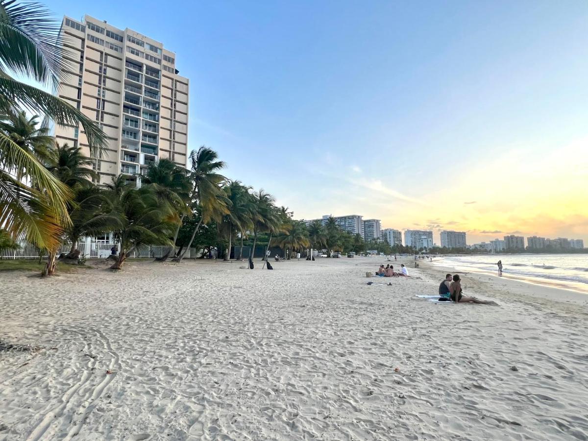 Hobie Oceanfront Apartment At Isla Verde San Juan Zewnętrze zdjęcie