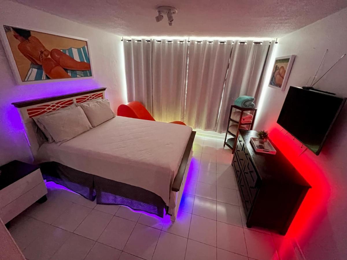 Hobie Oceanfront Apartment At Isla Verde San Juan Zewnętrze zdjęcie