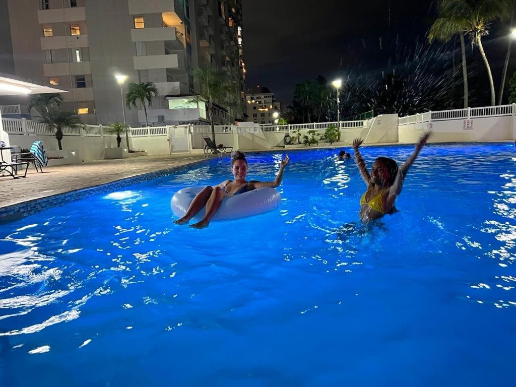 Hobie Oceanfront Apartment At Isla Verde San Juan Zewnętrze zdjęcie
