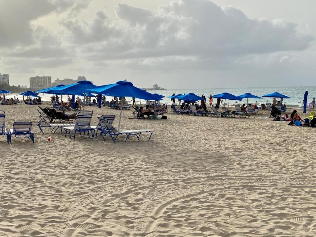 Hobie Oceanfront Apartment At Isla Verde San Juan Zewnętrze zdjęcie