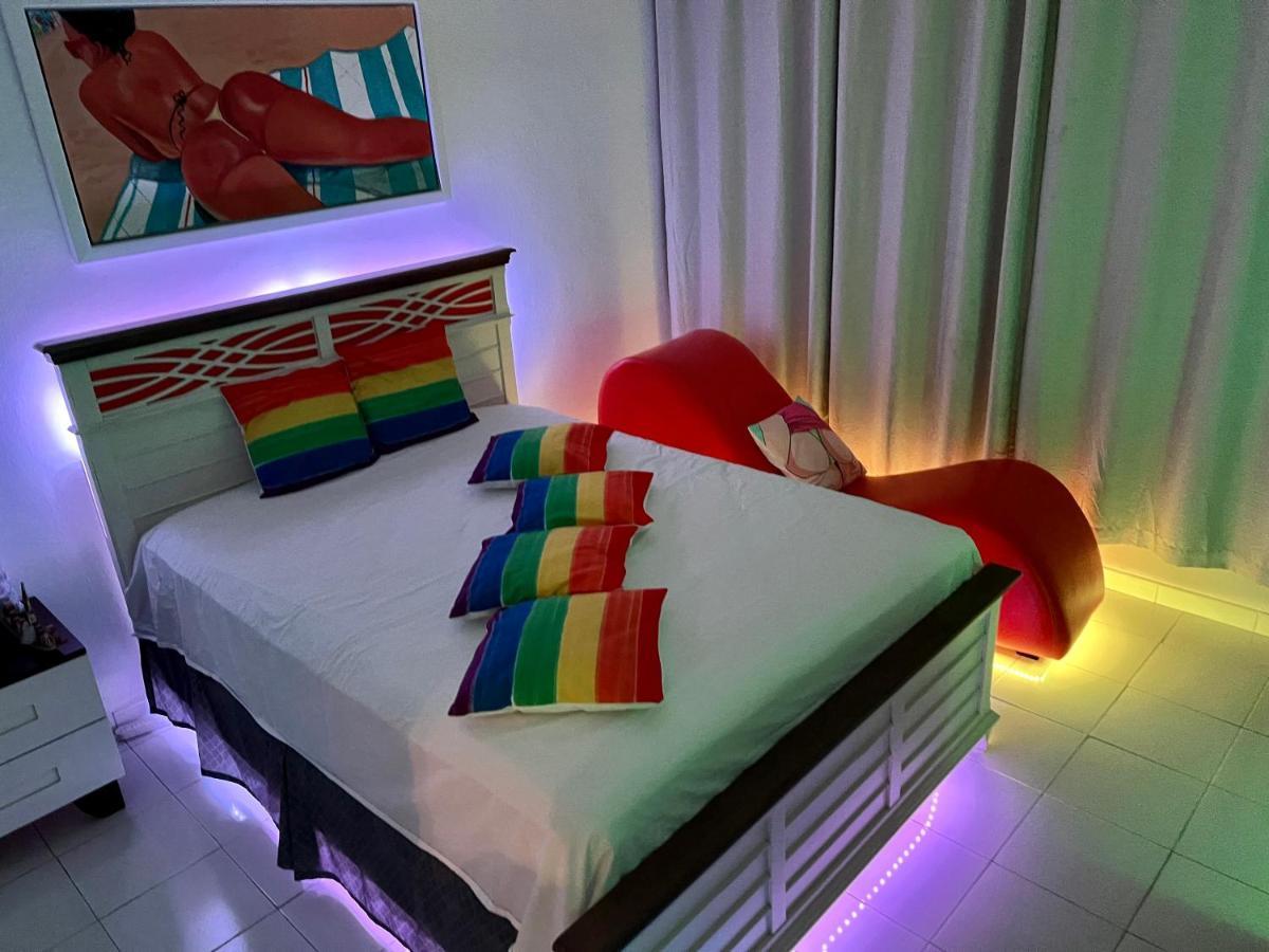 Hobie Oceanfront Apartment At Isla Verde San Juan Zewnętrze zdjęcie