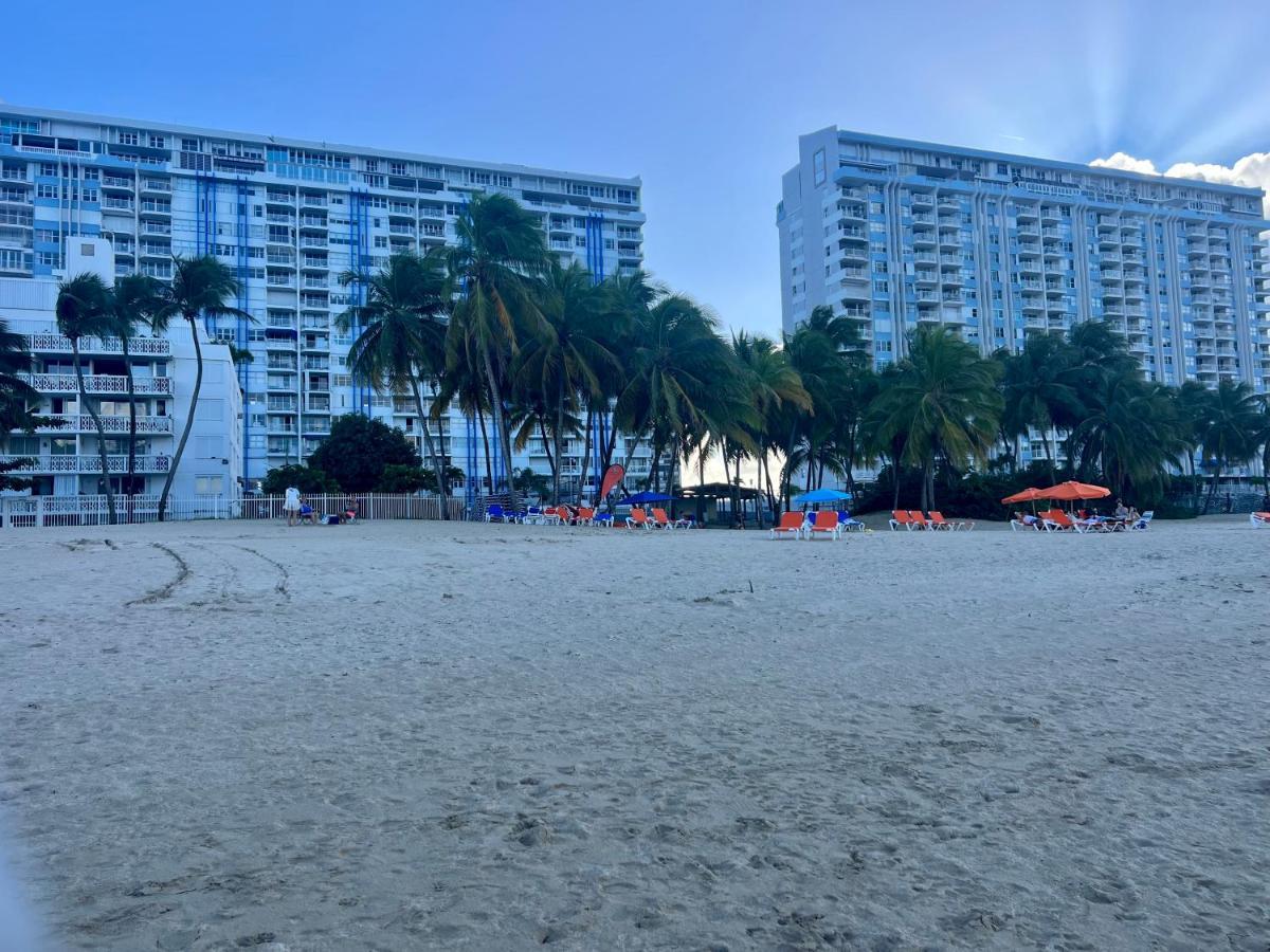 Hobie Oceanfront Apartment At Isla Verde San Juan Zewnętrze zdjęcie